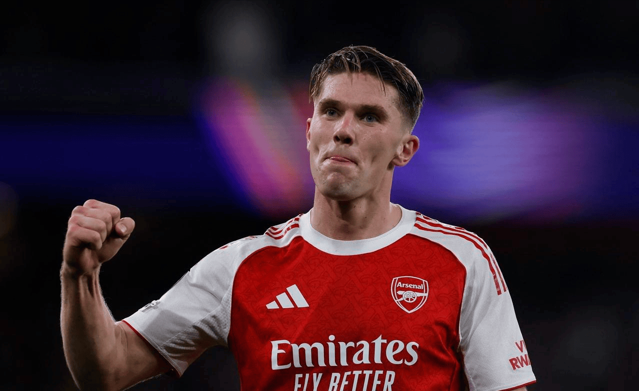 阿森纳双线飘红！西媒力挺冲双冠，名宿却揪出一大隐患